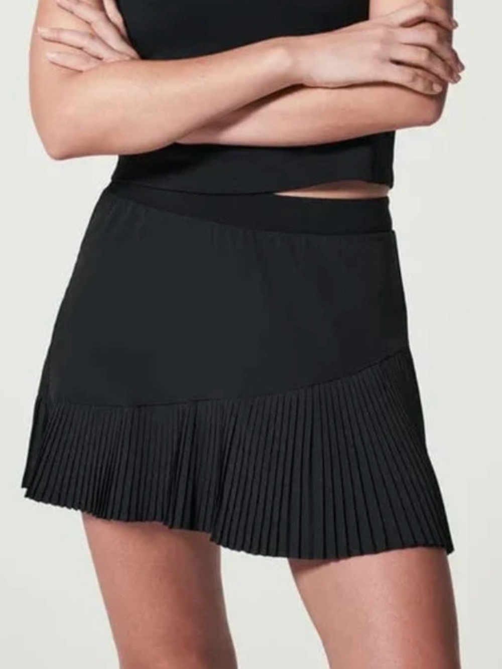 SPANX Yes Pleats Skort 14 Inch Black